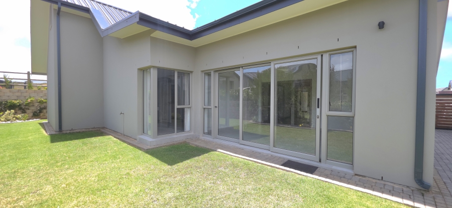 3 Bedroom Property for Sale in Hartland Lifestyle Estate Western Cape